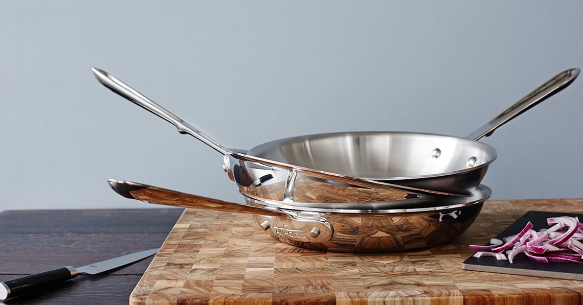 Stainless Steel vs Nonstick Cookware – Lid & Ladle