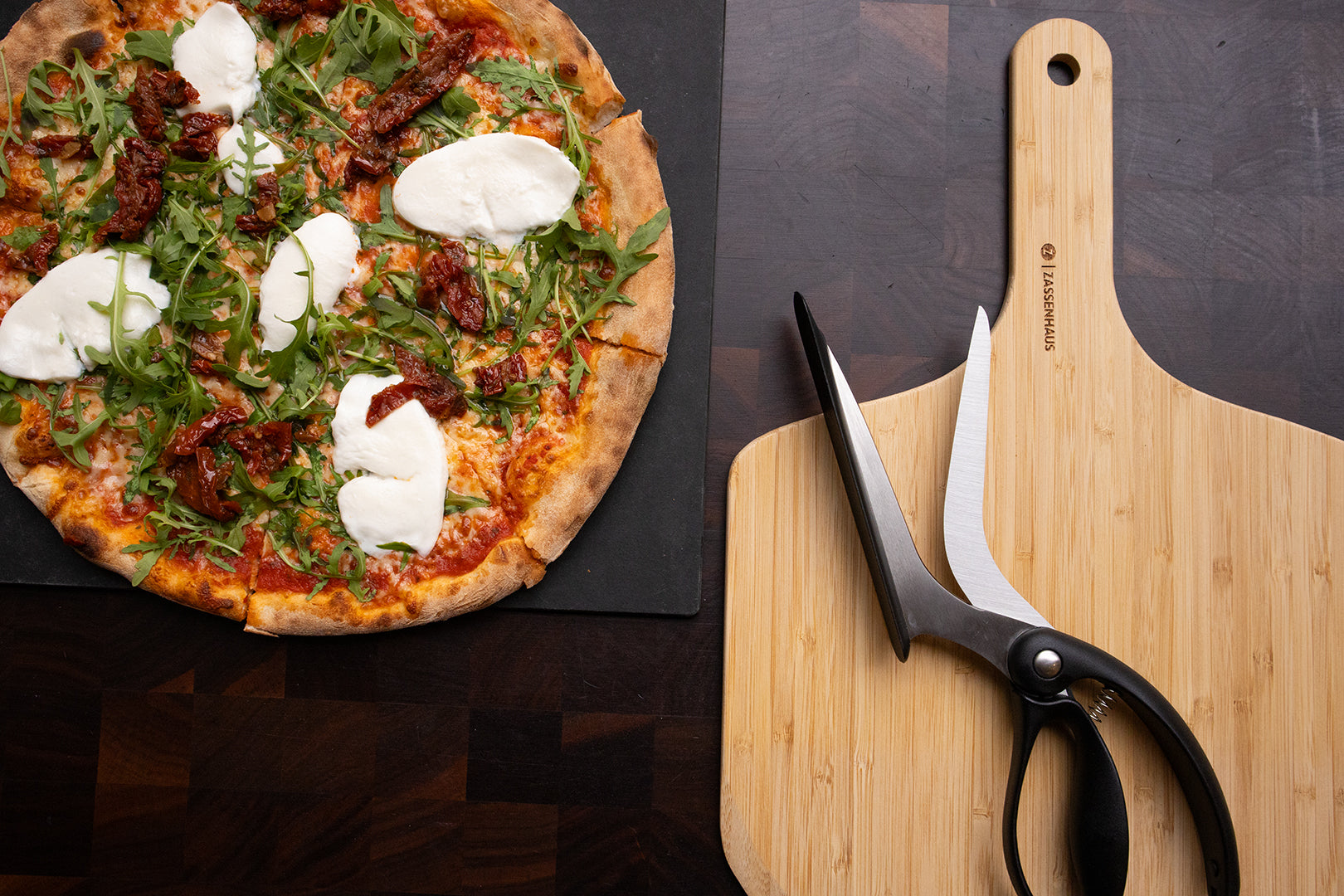 7 Tips for Hosting a Successful Pizza Night
