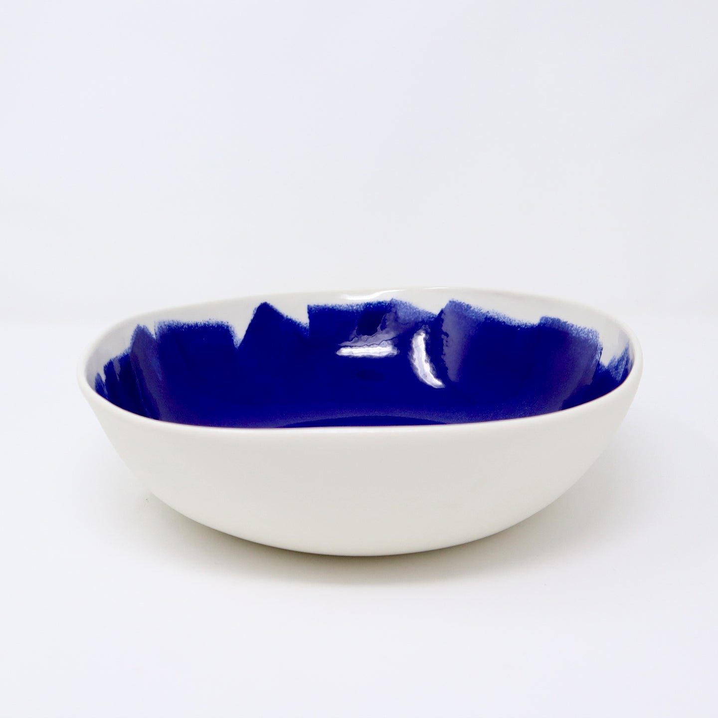 Bertozzi Brushed Bowl / Porcelain / 25cm / Dark Blue *