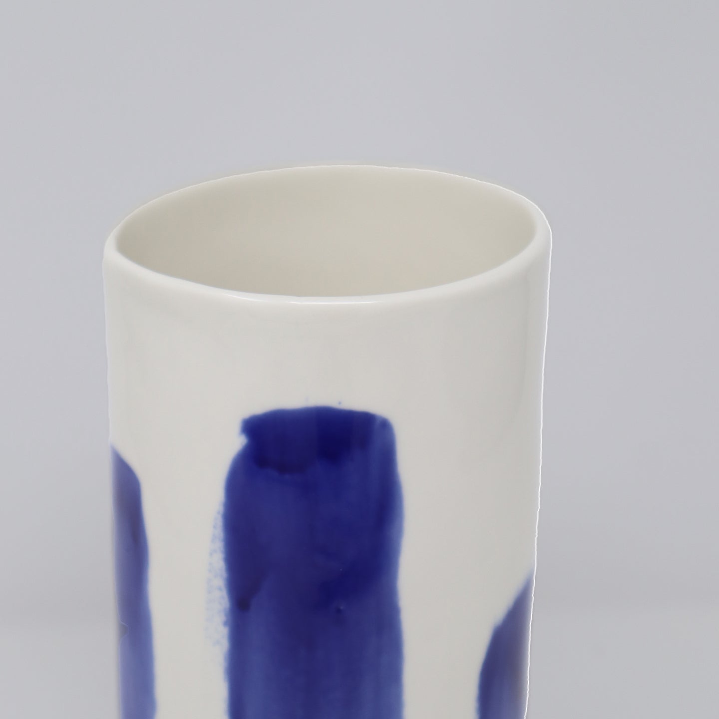 Bertozzi Brushed Vase / Porcelain / 20cm / Blue *