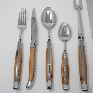 Laguiole en Aubrac 28-Piece Cutlery Set with Canteen / Juniper Handle