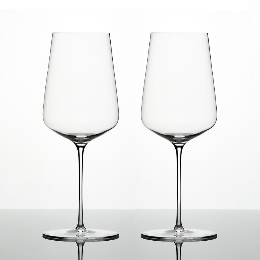 https://www.boroughkitchen.com/cdn/shop/files/zalto-universal-wine-glasses-set-of-2-borough-kitchen_900x900.jpg?v=1697030365