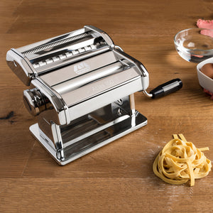 Marcato Atlas 150 Countertop Pasta Machine From Italy: Review - Bloomberg