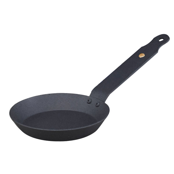 https://www.boroughkitchen.com/cdn/shop/products/netherton-foundry-blini-pan-borough-kitchen_grande.jpg?v=1659013762